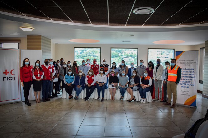 Group photo of participants at workshop in International Disaster Response Law in Honduras